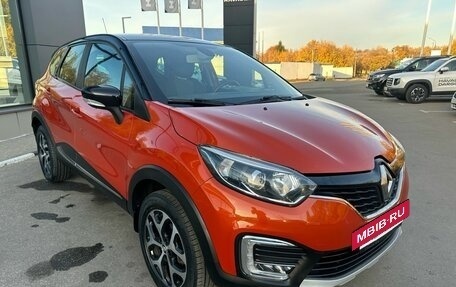 Renault Kaptur I рестайлинг, 2017 год, 1 329 000 рублей, 3 фотография