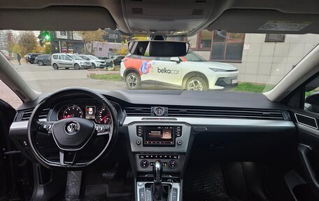 Volkswagen Passat B8 рестайлинг, 2015 год, 1 600 000 рублей, 11 фотография