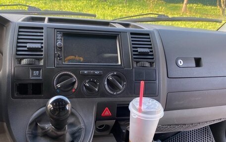 Volkswagen Transporter T5 рестайлинг, 2008 год, 745 000 рублей, 17 фотография