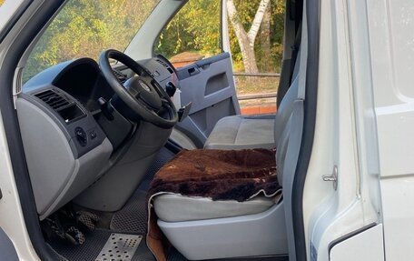 Volkswagen Transporter T5 рестайлинг, 2008 год, 745 000 рублей, 15 фотография