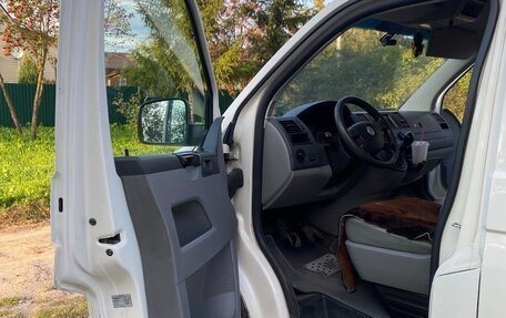 Volkswagen Transporter T5 рестайлинг, 2008 год, 745 000 рублей, 13 фотография