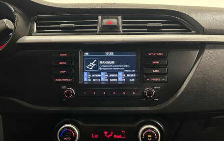 KIA Rio IV, 2018 год, 1 099 000 рублей, 13 фотография