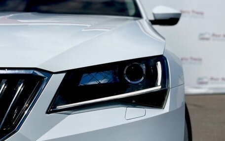 Skoda Superb III рестайлинг, 2018 год, 2 200 000 рублей, 3 фотография