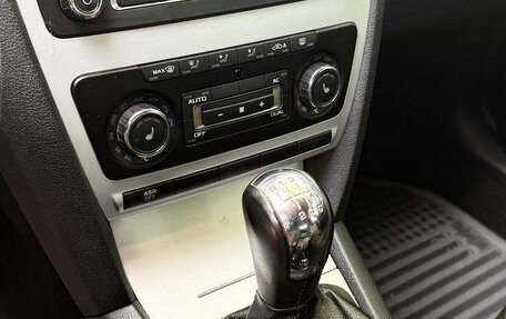 Skoda Octavia, 2010 год, 1 000 000 рублей, 6 фотография