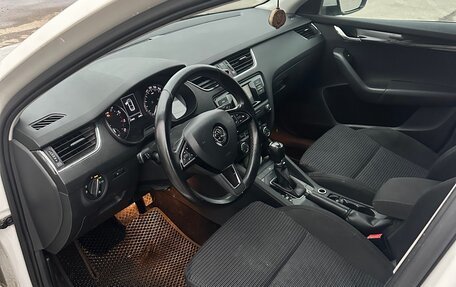 Skoda Octavia, 2015 год, 1 100 000 рублей, 14 фотография