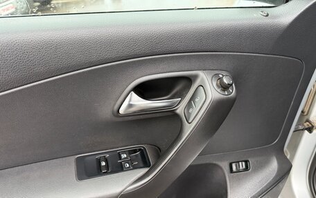 Volkswagen Polo VI (EU Market), 2012 год, 625 000 рублей, 14 фотография