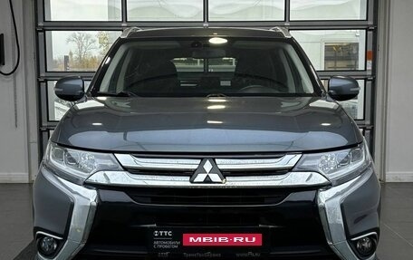 Mitsubishi Outlander III рестайлинг 3, 2018 год, 1 599 000 рублей, 2 фотография
