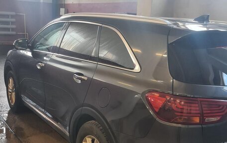 KIA Sorento III Prime рестайлинг, 2018 год, 1 900 000 рублей, 3 фотография