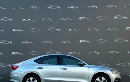 Skoda Octavia IV, 2021 год, 2 420 100 рублей, 10 фотография