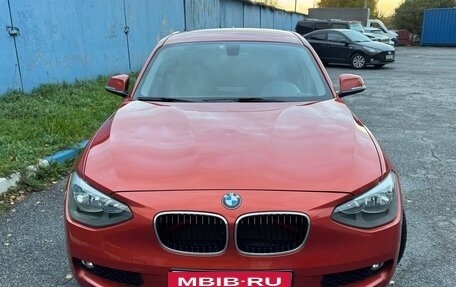 BMW 1 серия, 2012 год, 1 200 000 рублей, 3 фотография