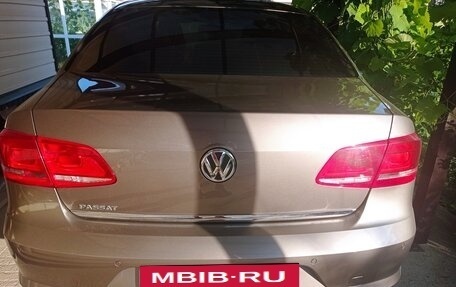 Volkswagen Passat B7, 2011 год, 1 000 000 рублей, 8 фотография