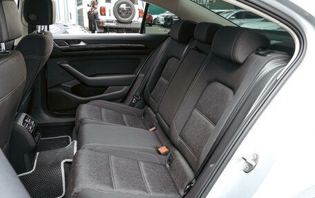 Volkswagen Passat B8 рестайлинг, 2015 год, 1 670 000 рублей, 9 фотография