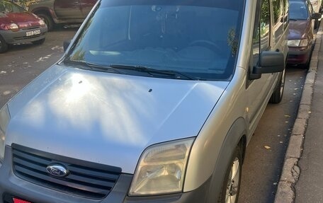 Ford Tourneo Connect I, 2010 год, 900 000 рублей, 1 фотография