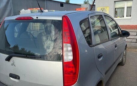 Mitsubishi Colt VI рестайлинг, 2006 год, 290 000 рублей, 3 фотография