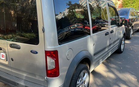 Ford Tourneo Connect I, 2010 год, 900 000 рублей, 6 фотография