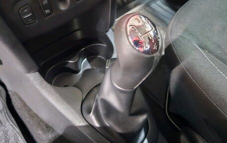 Renault Sandero II рестайлинг, 2018 год, 1 025 000 рублей, 15 фотография