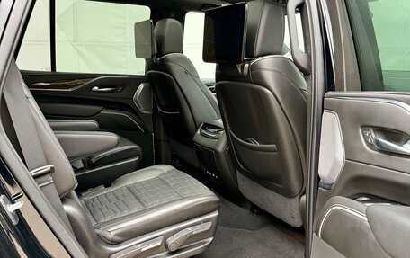 Cadillac Escalade V, 2021 год, 13 200 000 рублей, 9 фотография