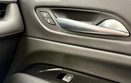 Cadillac Escalade V, 2021 год, 13 200 000 рублей, 17 фотография