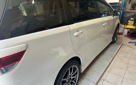 Toyota Wish II, 2010 год, 1 300 000 рублей, 2 фотография
