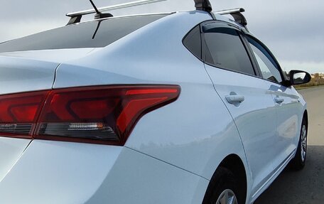Hyundai Solaris II рестайлинг, 2017 год, 769 000 рублей, 2 фотография