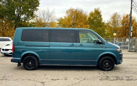 Volkswagen Caravelle T6 рестайлинг, 2017 год, 3 280 000 рублей, 4 фотография