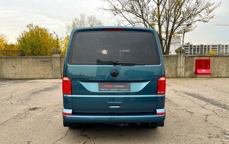 Volkswagen Caravelle T6 рестайлинг, 2017 год, 3 280 000 рублей, 6 фотография