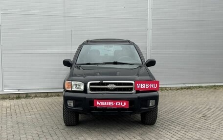 Nissan Pathfinder, 2001 год, 545 000 рублей, 2 фотография
