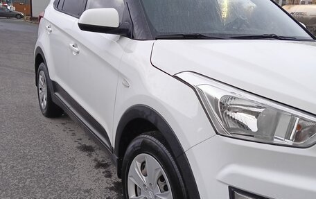Hyundai Creta I рестайлинг, 2016 год, 1 350 000 рублей, 2 фотография