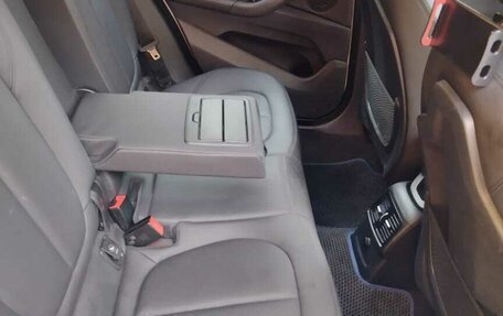 BMW X1, 2017 год, 2 300 000 рублей, 13 фотография