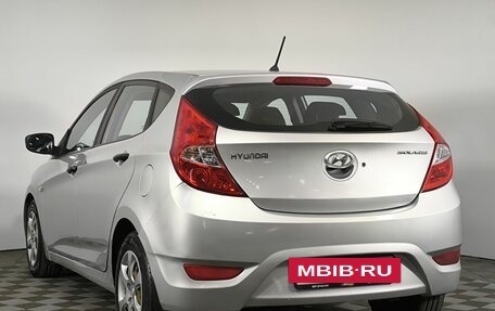 Hyundai Solaris II рестайлинг, 2013 год, 840 000 рублей, 7 фотография