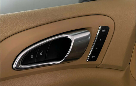 Porsche Cayenne III, 2012 год, 2 000 000 рублей, 15 фотография