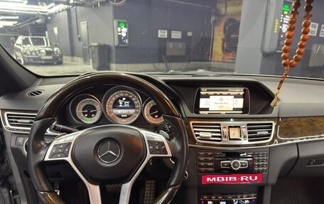 Mercedes-Benz E-Класс, 2012 год, 1 550 000 рублей, 10 фотография