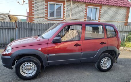 Chevrolet Niva I рестайлинг, 2013 год, 550 000 рублей, 7 фотография