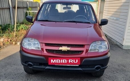 Chevrolet Niva I рестайлинг, 2013 год, 550 000 рублей, 8 фотография