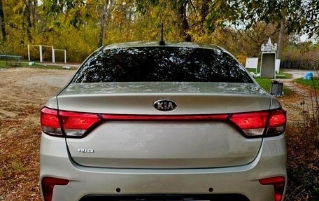 KIA Rio IV, 2018 год, 1 380 000 рублей, 5 фотография