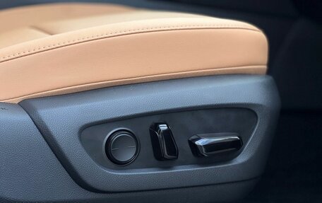 Lexus RX IV рестайлинг, 2025 год, 7 690 000 рублей, 26 фотография