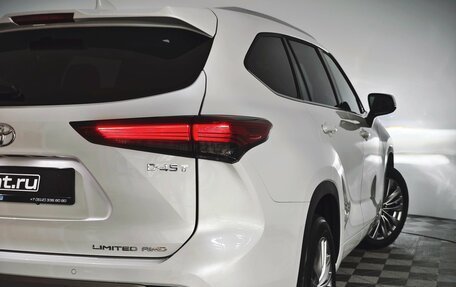 Toyota Highlander, 2023 год, 6 690 000 рублей, 10 фотография