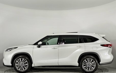 Toyota Highlander, 2023 год, 6 690 000 рублей, 8 фотография
