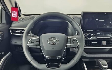 Toyota Highlander, 2023 год, 6 690 000 рублей, 13 фотография