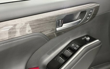 Toyota Highlander, 2023 год, 6 690 000 рублей, 23 фотография
