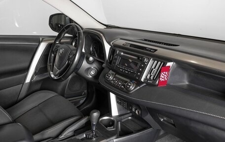 Toyota RAV4, 2019 год, 2 504 800 рублей, 6 фотография