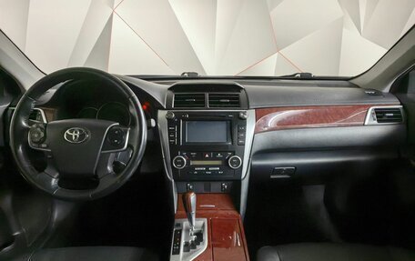 Toyota Camry, 2013 год, 1 645 000 рублей, 6 фотография