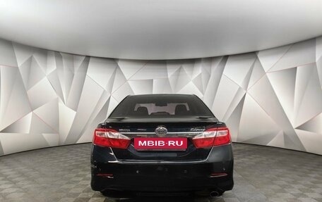 Toyota Camry, 2013 год, 1 645 000 рублей, 15 фотография