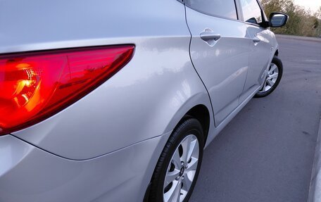 Hyundai Solaris II рестайлинг, 2014 год, 950 000 рублей, 3 фотография