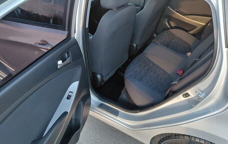 Hyundai Solaris II рестайлинг, 2014 год, 950 000 рублей, 6 фотография