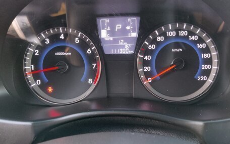 Hyundai Solaris II рестайлинг, 2014 год, 950 000 рублей, 13 фотография