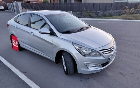 Hyundai Solaris II рестайлинг, 2014 год, 950 000 рублей, 9 фотография
