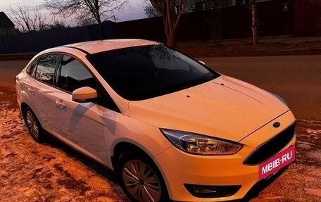Ford Focus III, 2015 год, 1 040 000 рублей, 2 фотография