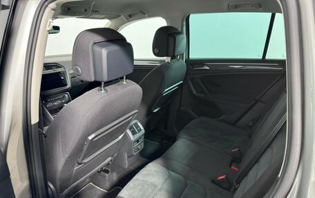 Volkswagen Tiguan II, 2019 год, 2 449 000 рублей, 9 фотография