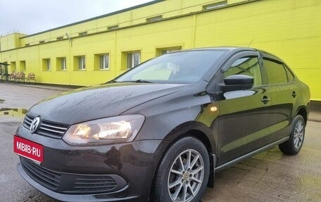 Volkswagen Polo VI (EU Market), 2011 год, 450 000 рублей, 1 фотография